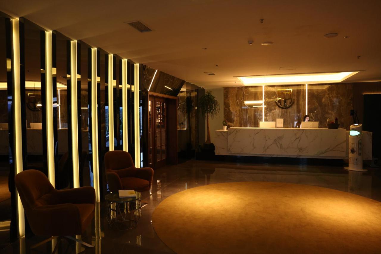 Palace Hotel & Spa Kosovska Mitrovica Exterior photo